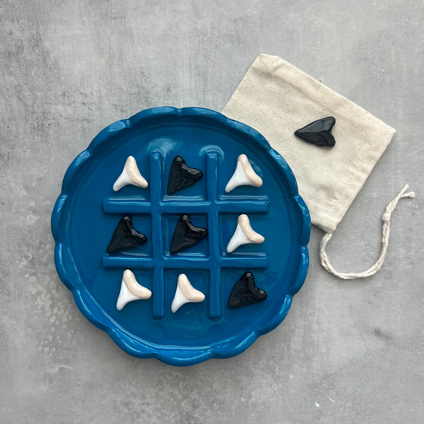 Scalloped Tic-Tac-Toe Stencil Digital Download